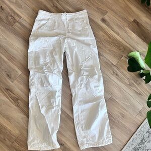 Hollister white parachute pants; lightweight, waist&ankle drawstrings to adjust